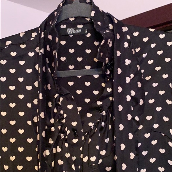 VDP Collection blouse - Picture 3 of 4